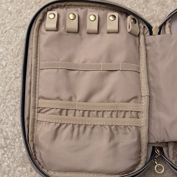 Quilted Mauve Travel Jewelry Pouch - Picture 2 of 5